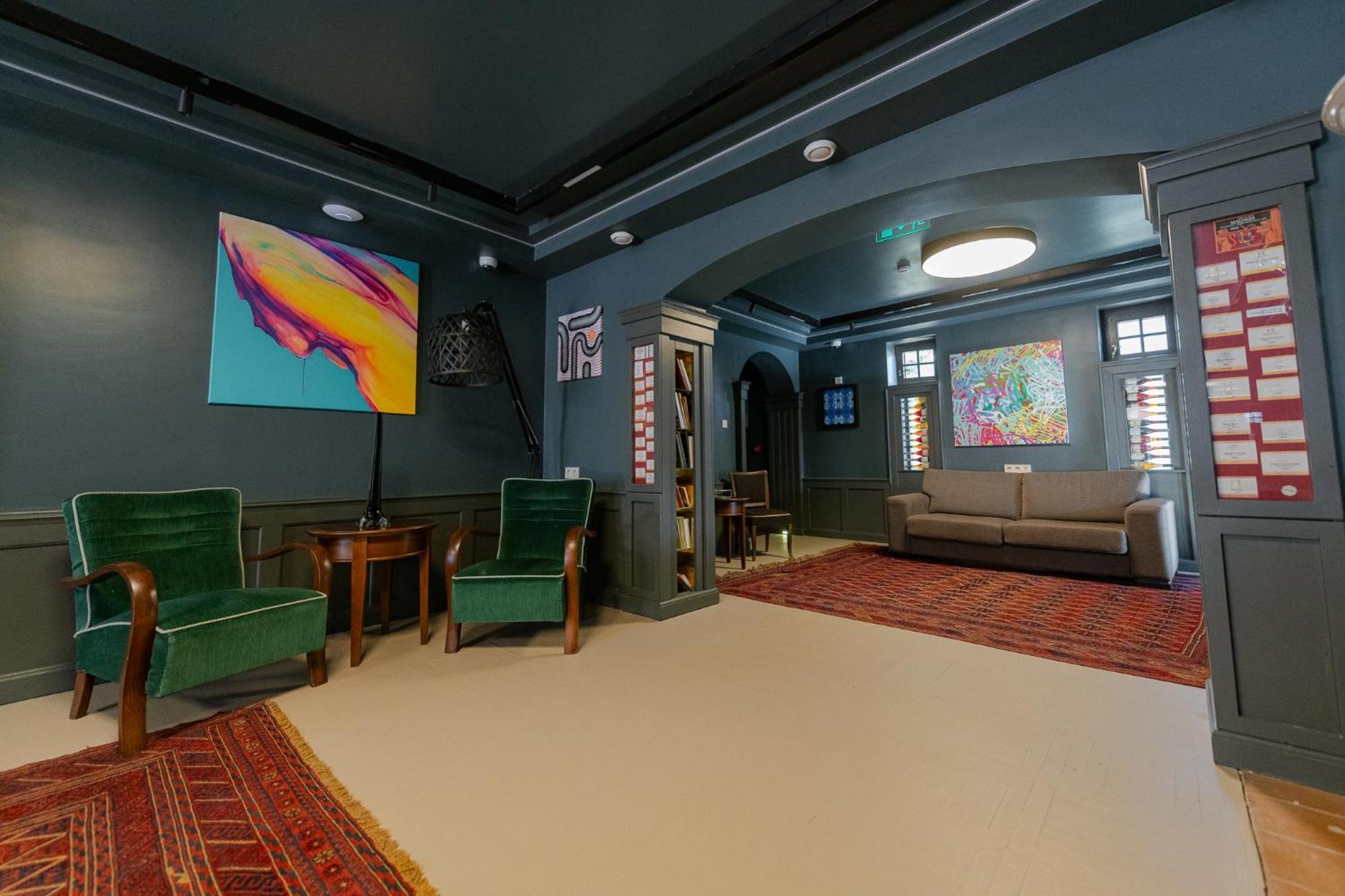 Barka Galeria Hotel Es Etterem Tállya Exteriör bild