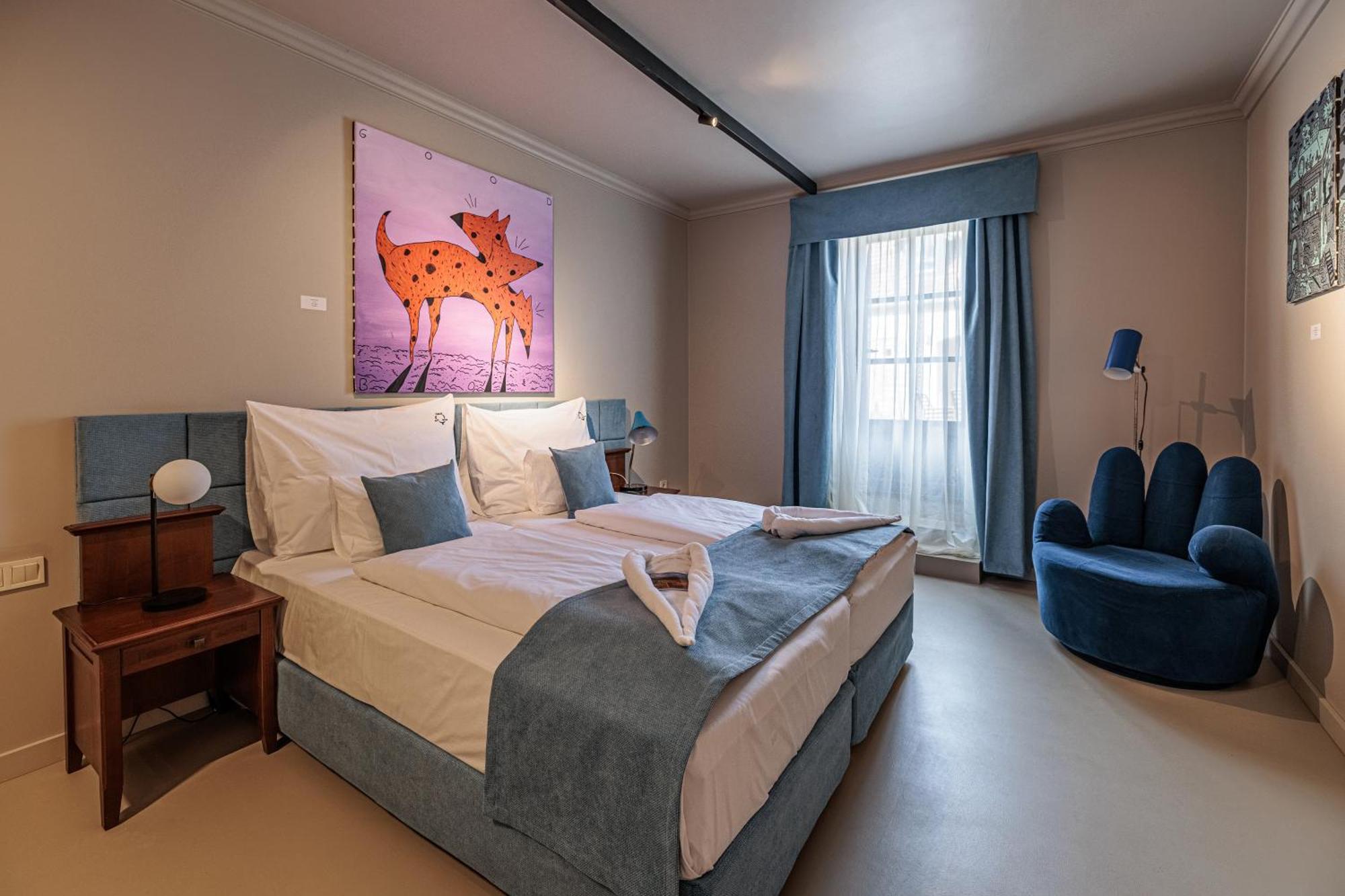 Barka Galeria Hotel Es Etterem Tállya Exteriör bild