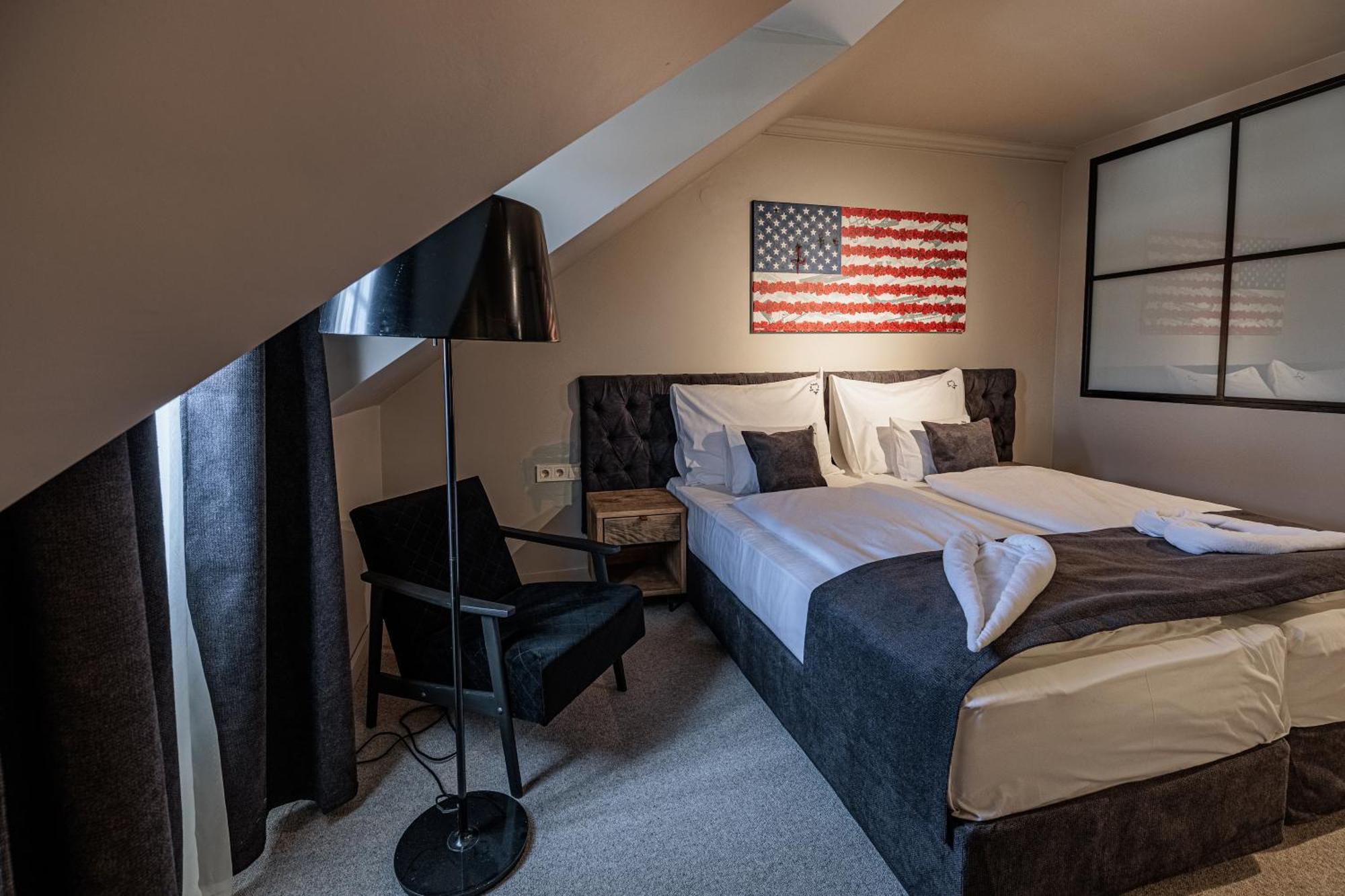 Barka Galeria Hotel Es Etterem Tállya Exteriör bild